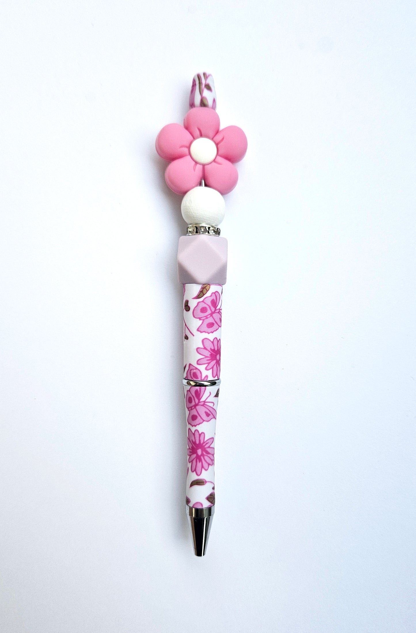 Beaded pen with flower