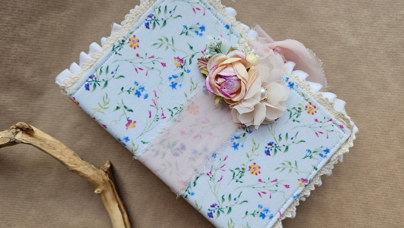 Sweet summer diary with fabric and lace